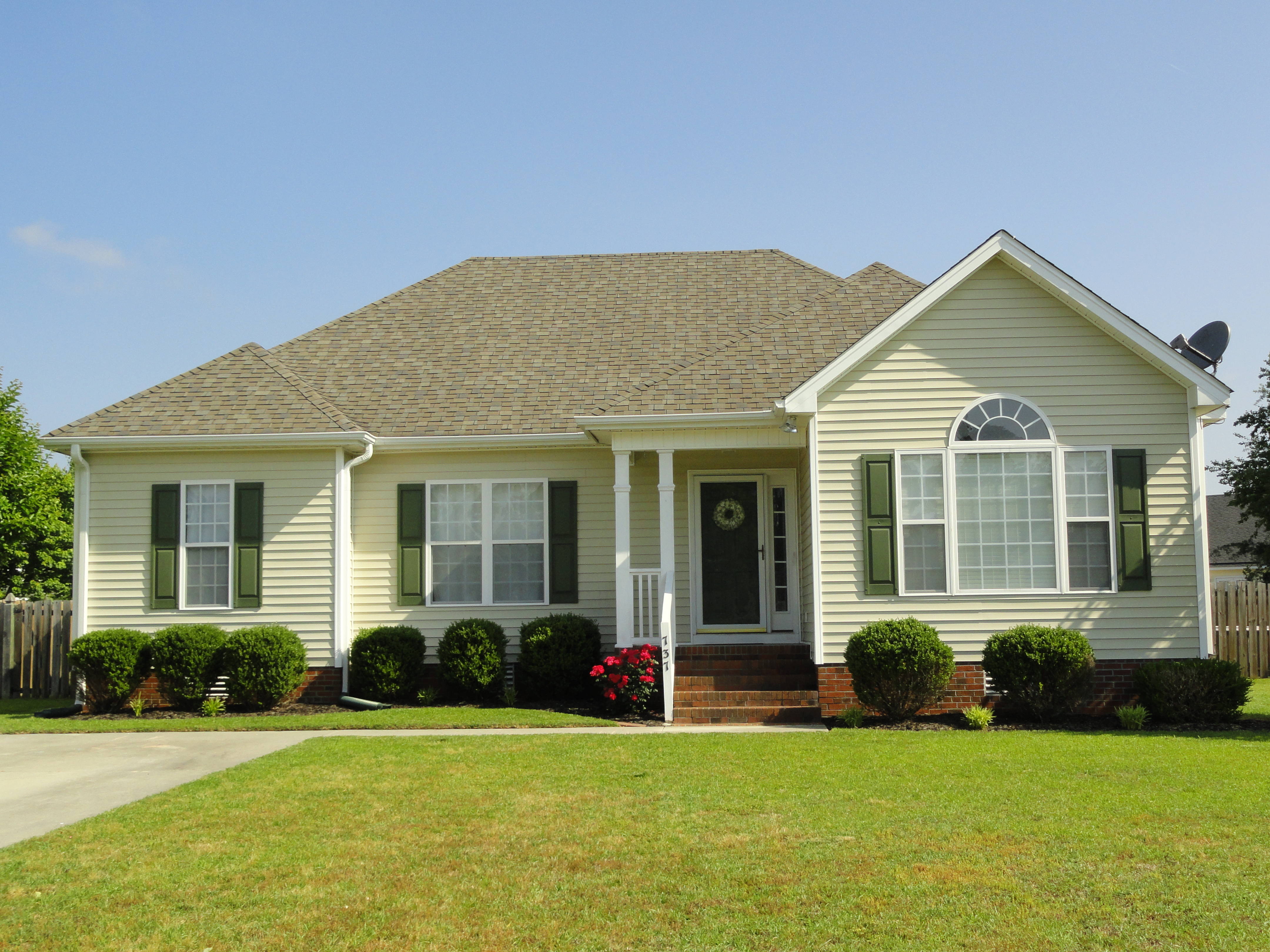 737 Ashley Meadows Drive, Winterville NC